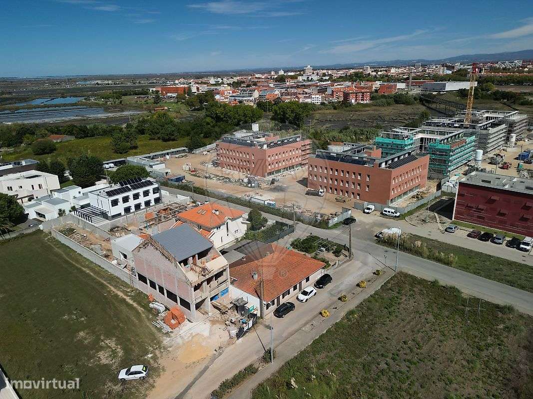 Prédio  para venda - Grande imagem: 2/28