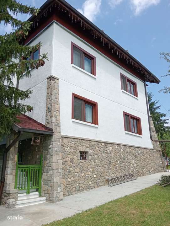 Casa spatioasa cu livada si vedere spre padure – Filipestii de Padur - Imagine principală: 2/19