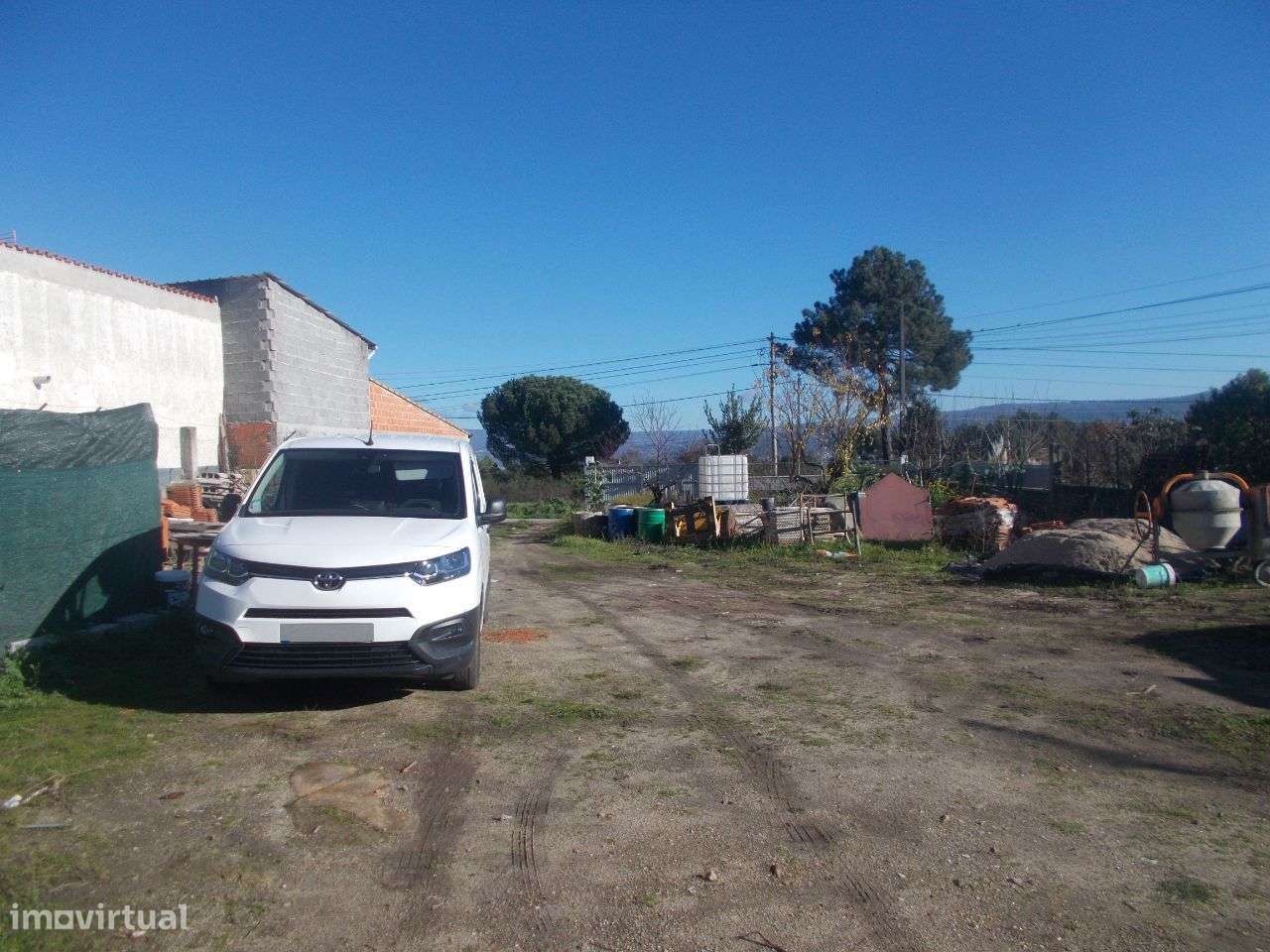 Chaves Terreno Construção 900 m2 Armazém 90 m2 - Grande imagem: 5/13