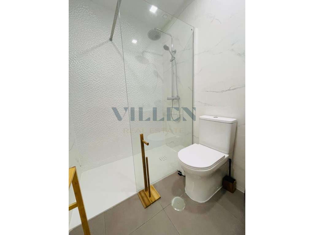 Apartamento T2 Totalmente Remodelado e Mobilado - São Mamede do Cor... - Grande imagem: 5/25