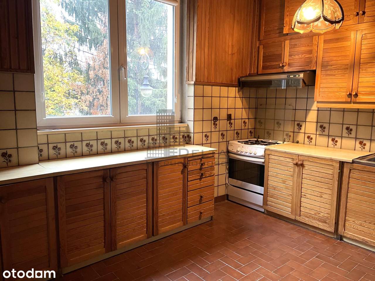 Całe piętro kamienicy, idealnie ciche-7