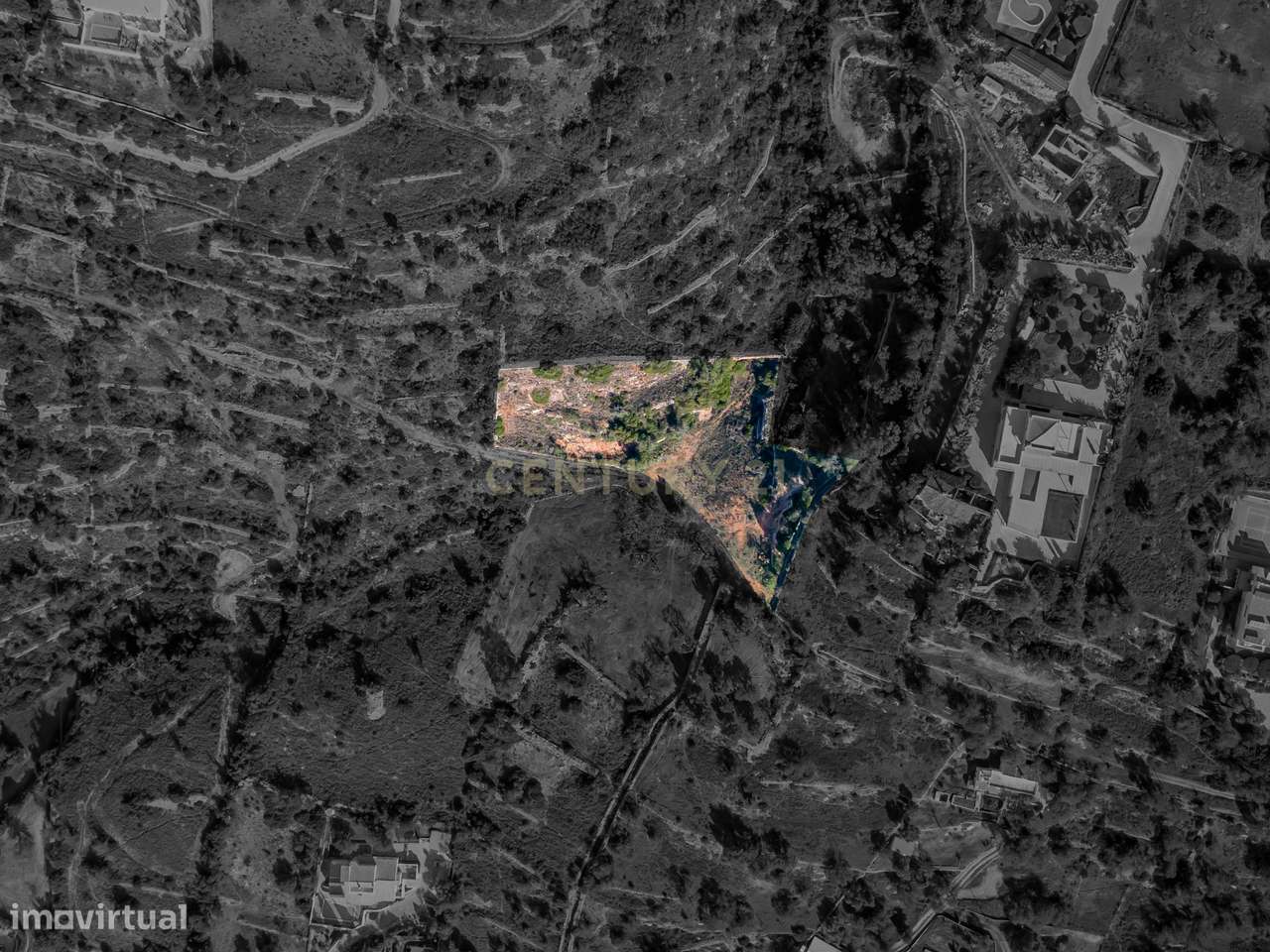 Excelente oportunidade de terreno rústico localizado nos Valados, em S - Grande imagem: 2/27