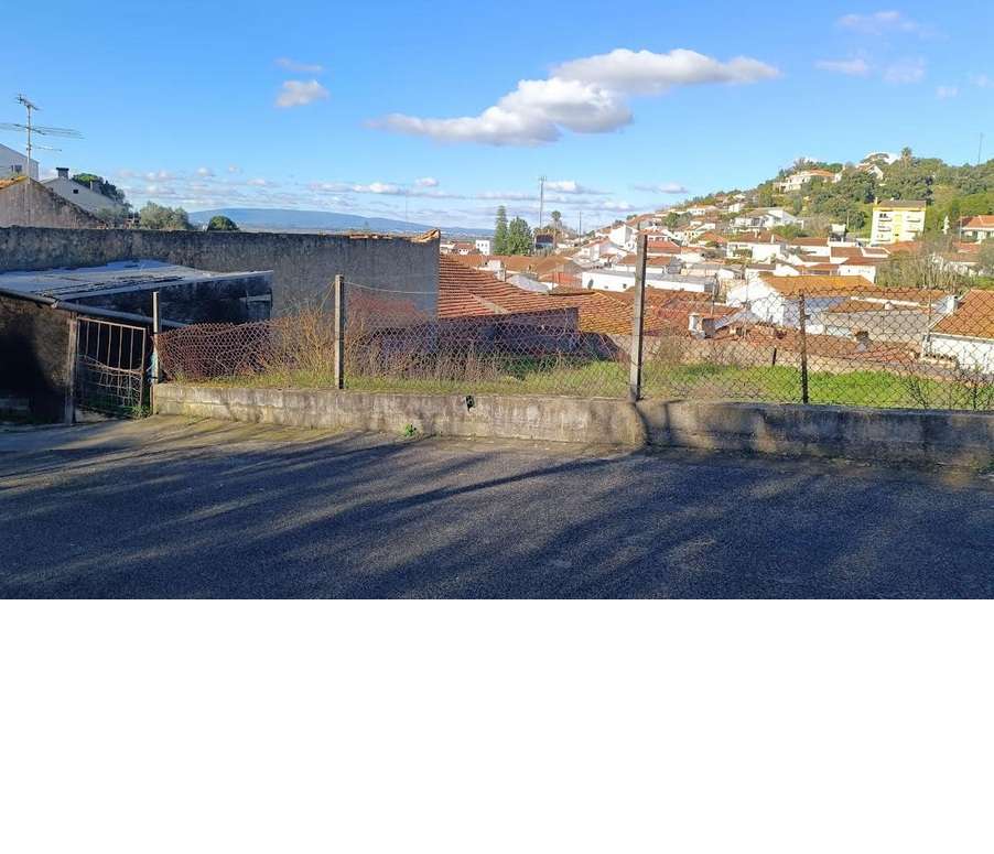 Terreno urbano - Grande imagem: 2/6