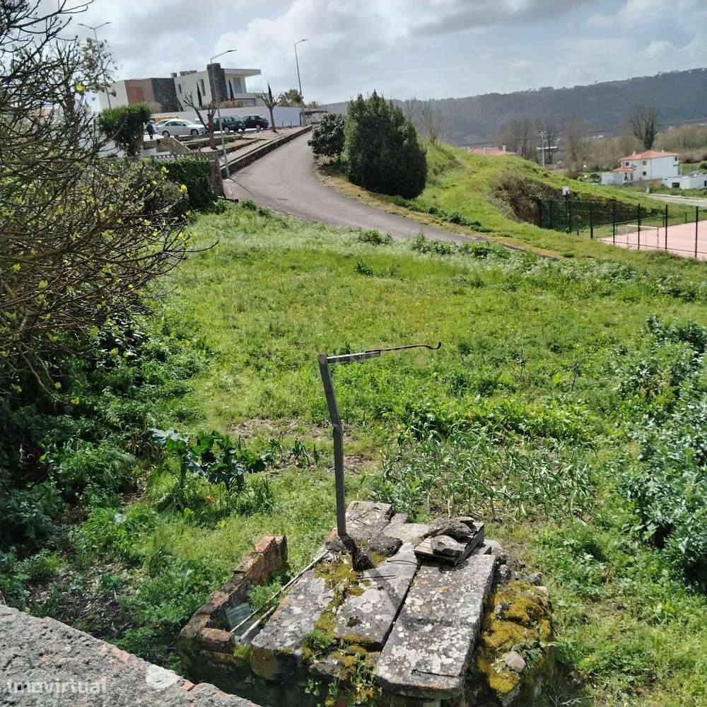 Terreno Rústico no Centro de Maiorga - Grande imagem: 2/31