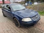 VOLKSWAGEN PASSAT B5 LIFT KOMBI 2001 LA5E 1.9 TDI AVB 100KM EEN GRANATOWY na części - 7