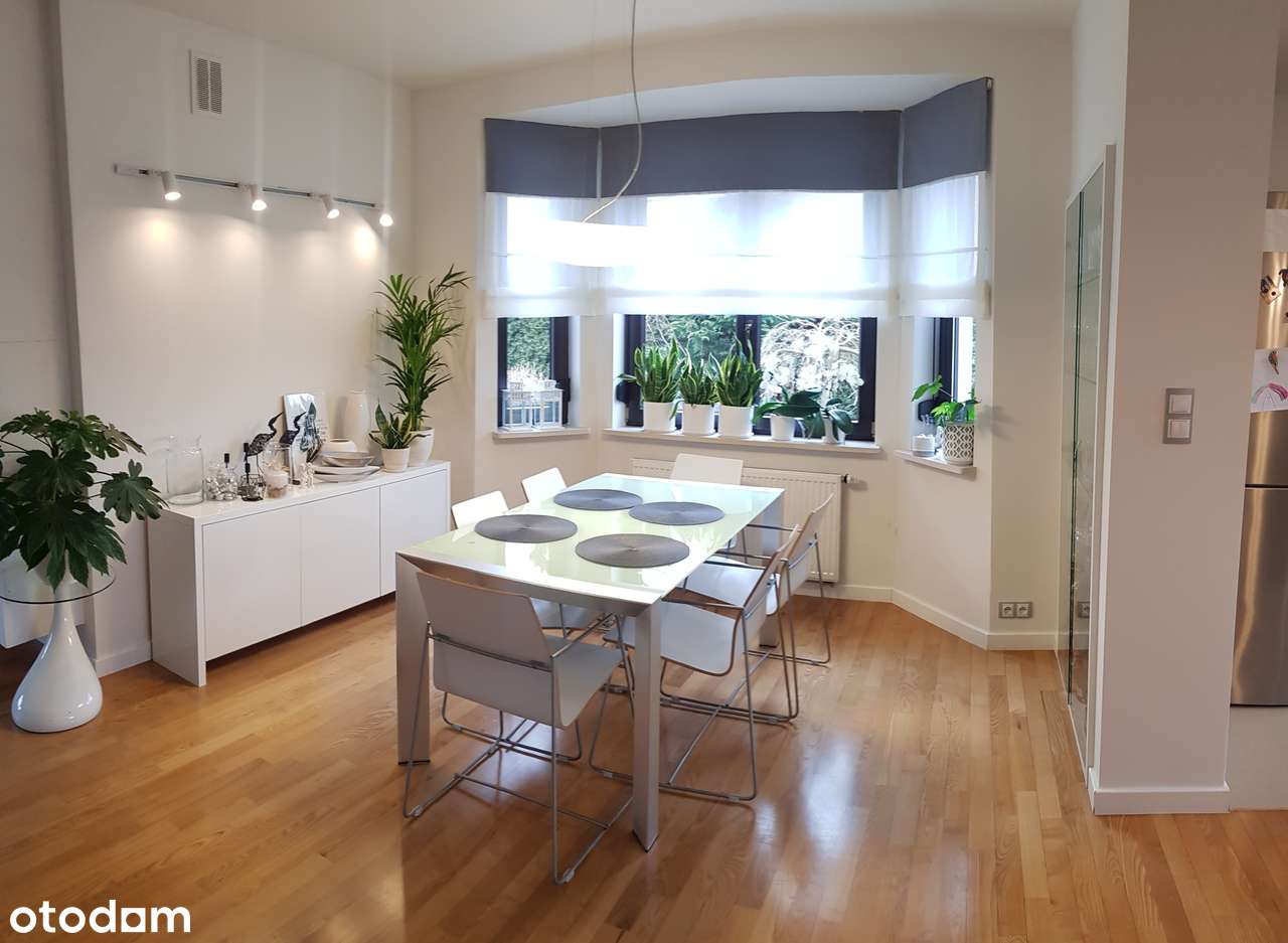 Nowoczesny,komfortowy,piękny ogród, blisko Wrocławia,5 sypialni.-2