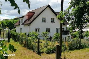 Duży, przestronny Dom, w dużej wsi Karsko 