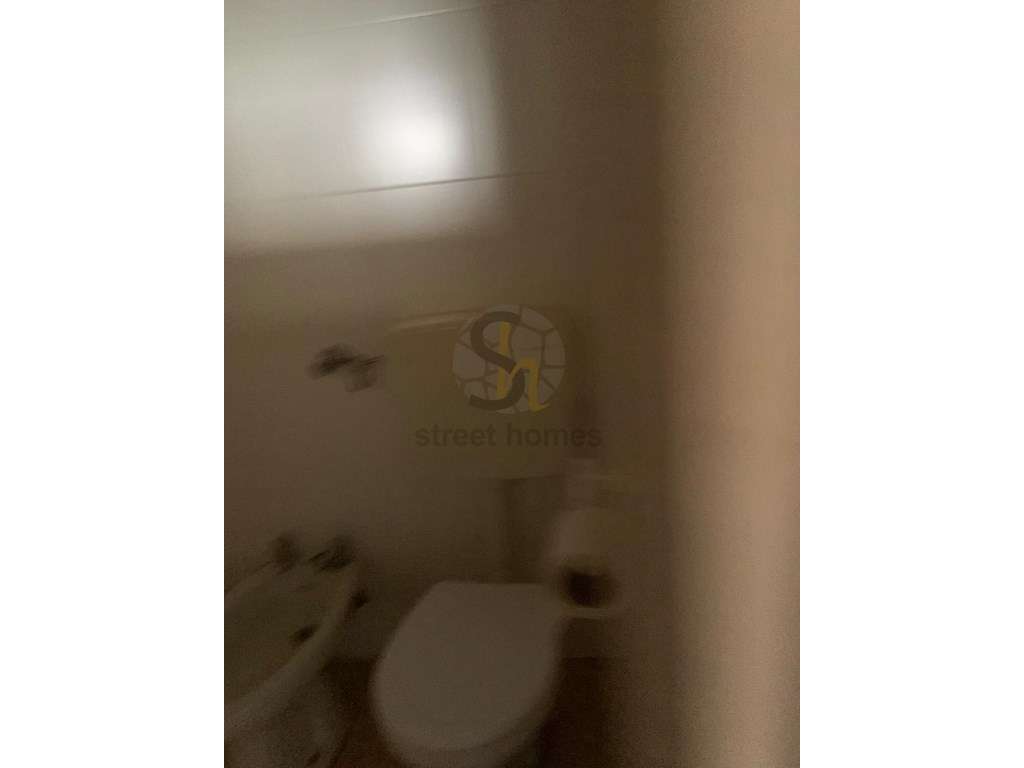 Prédio com dois pisos independentes para recuperação total-8