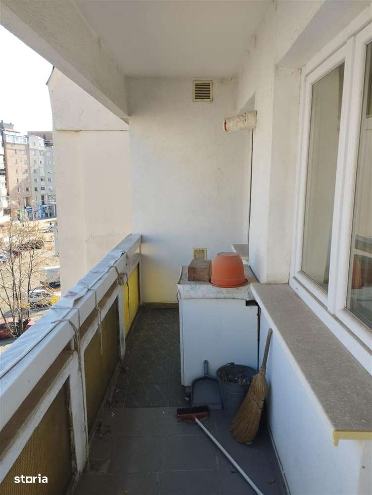 3 camere decomandate centru-7