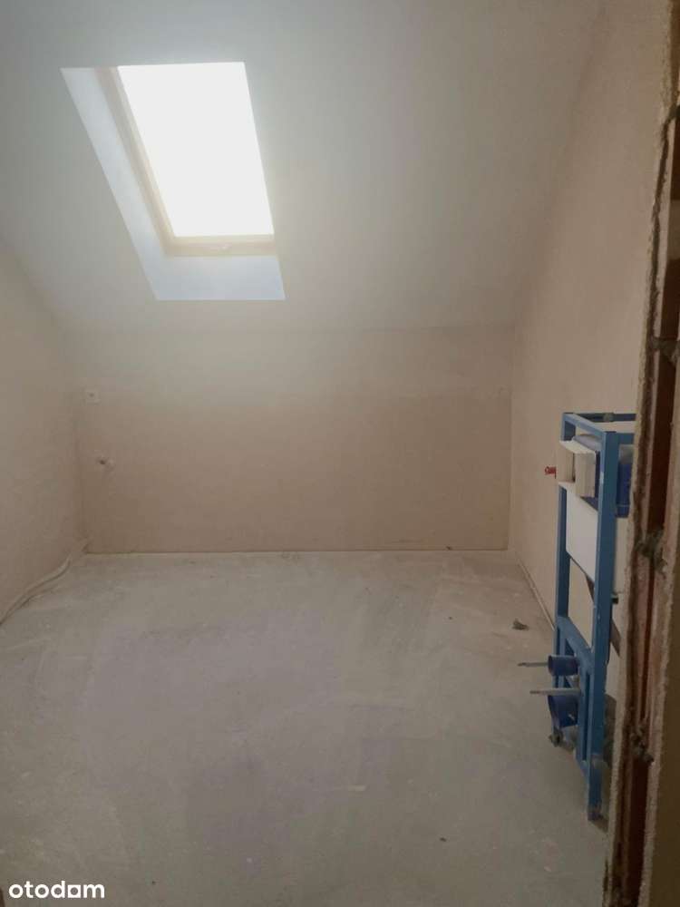 Mieszkanie Dwupoziomowe I 2018 Rok I Miejsce postojowe - Pełny obrazek: 4/6