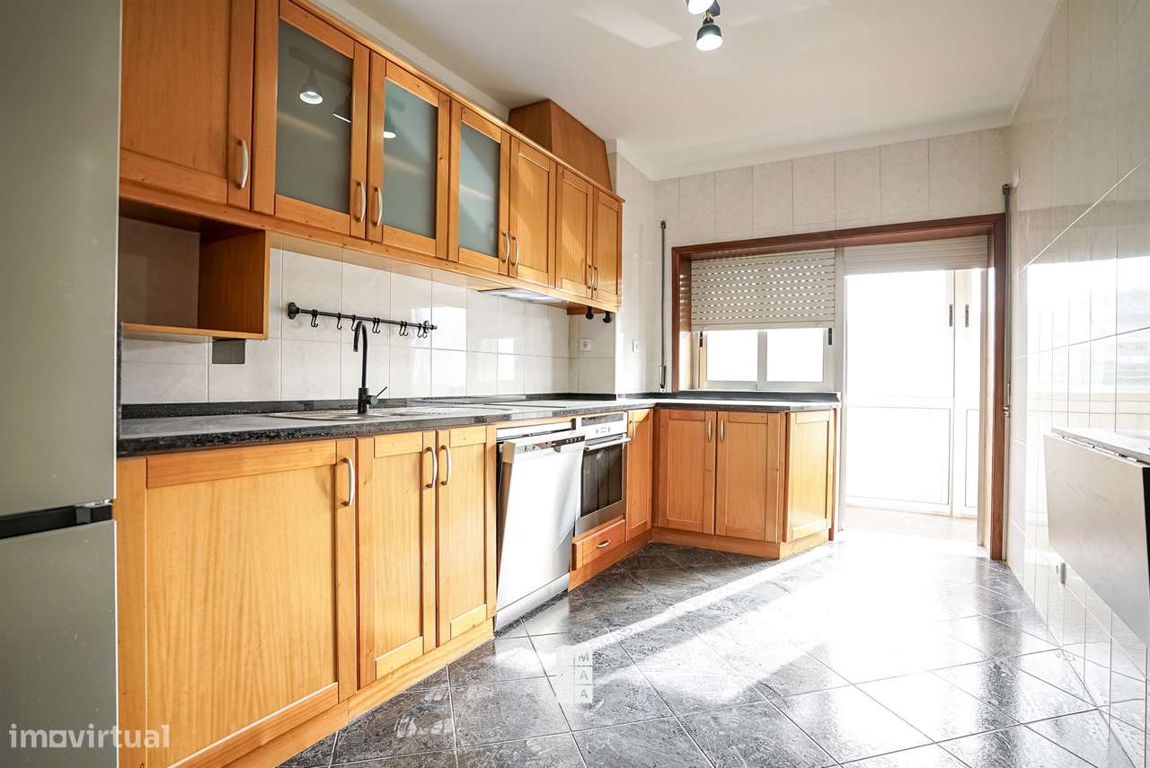 Apartamento T3 Venda em São Pedro de Castelões,Vale de Cambra - Grande imagem: 4/32