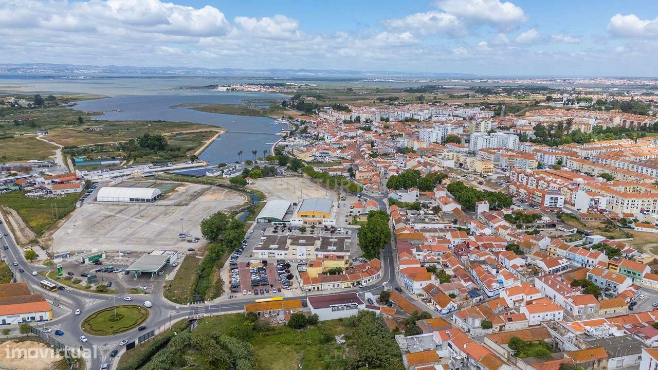 Loja na Moita - 86m² por 219.500€-14