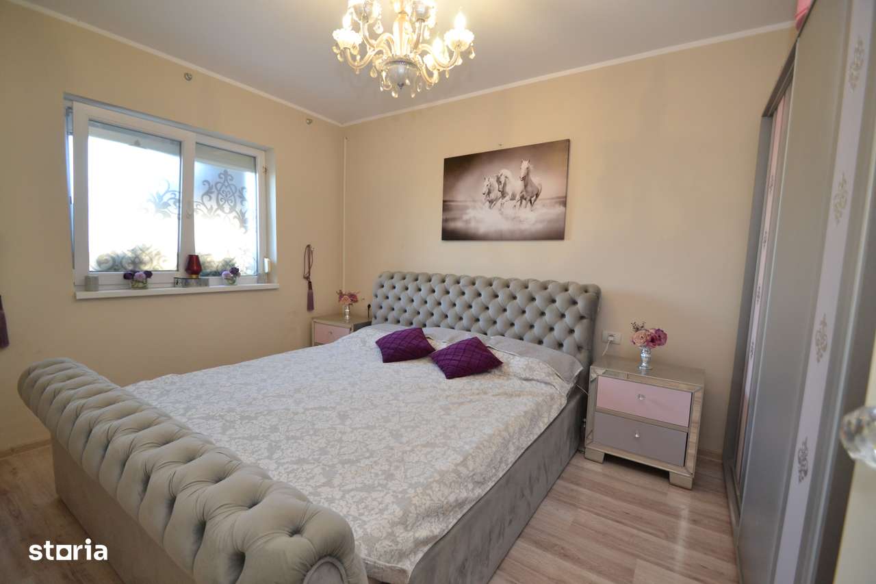 de vanzare 1/2 duplex, mobilat, utilat, in Sanmihaiu Roman-9