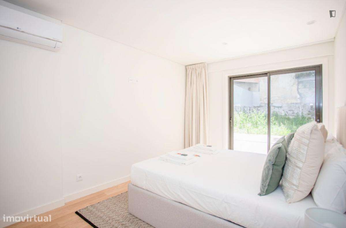 Apartamento com 1 quartos - localizado em Santo Ildefonso Porto - Grande imagem: 5/7