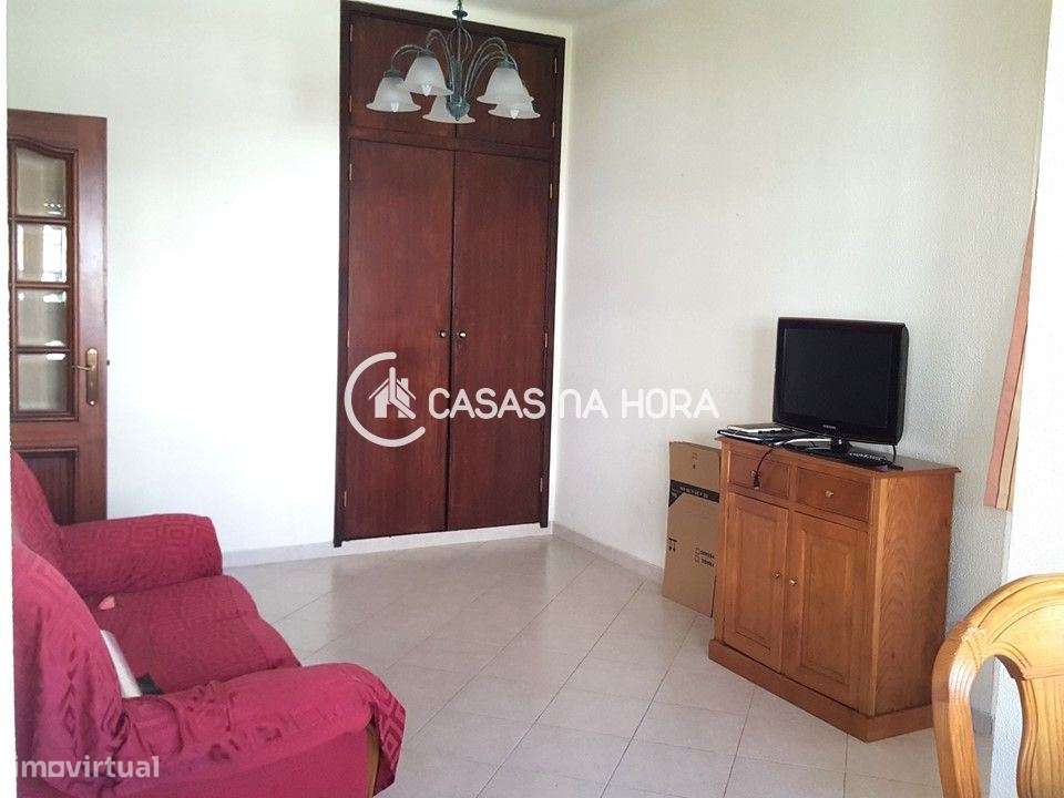 Setúbal, T1 equipado e bem localizado. - Grande imagem: 4/19