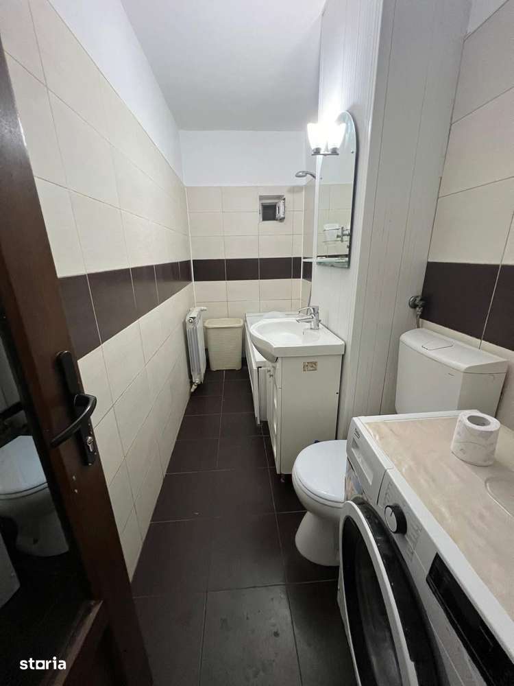 Apartament 2 camere etaj 2/4 -50 mp Zona Piata Moldovei - Imagine principală: 2/6