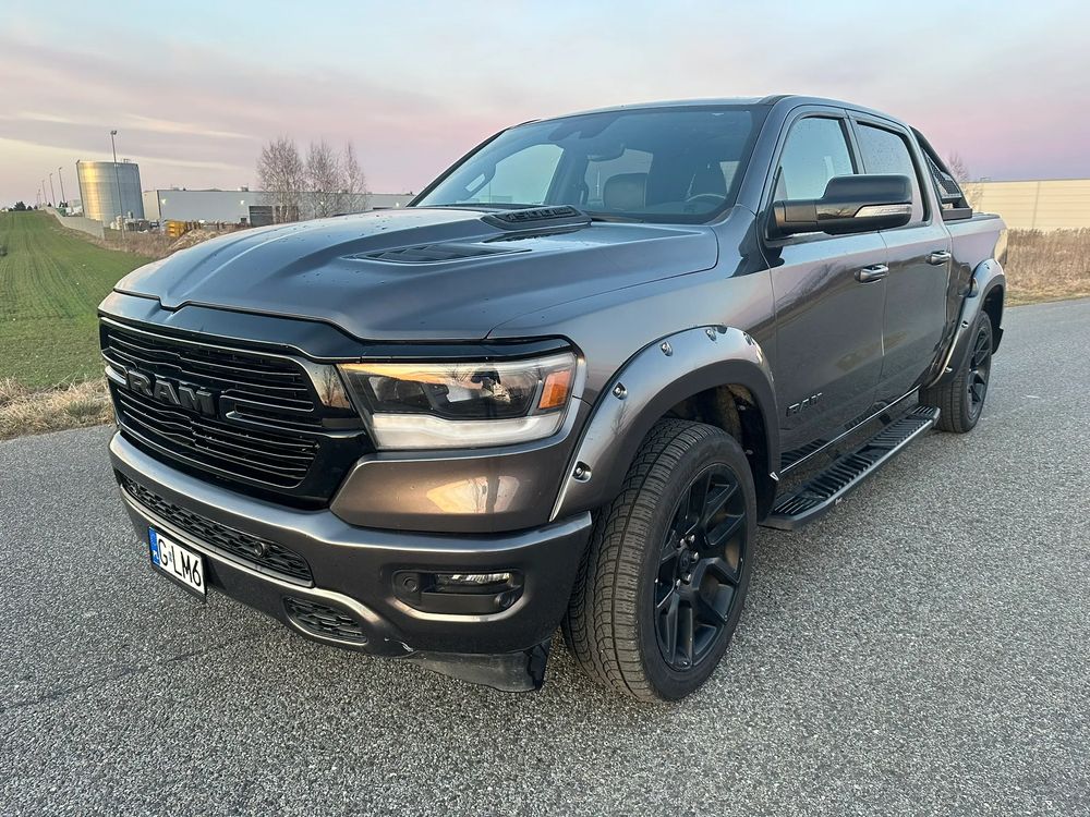RAM 1500 5.7 Crew Cab Shortbed Laramie Sport 2022