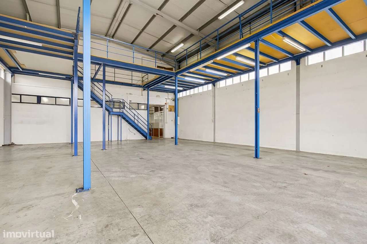 Armazém à venda em Rua do Barroco 208, Pedroso, Pedroso-23