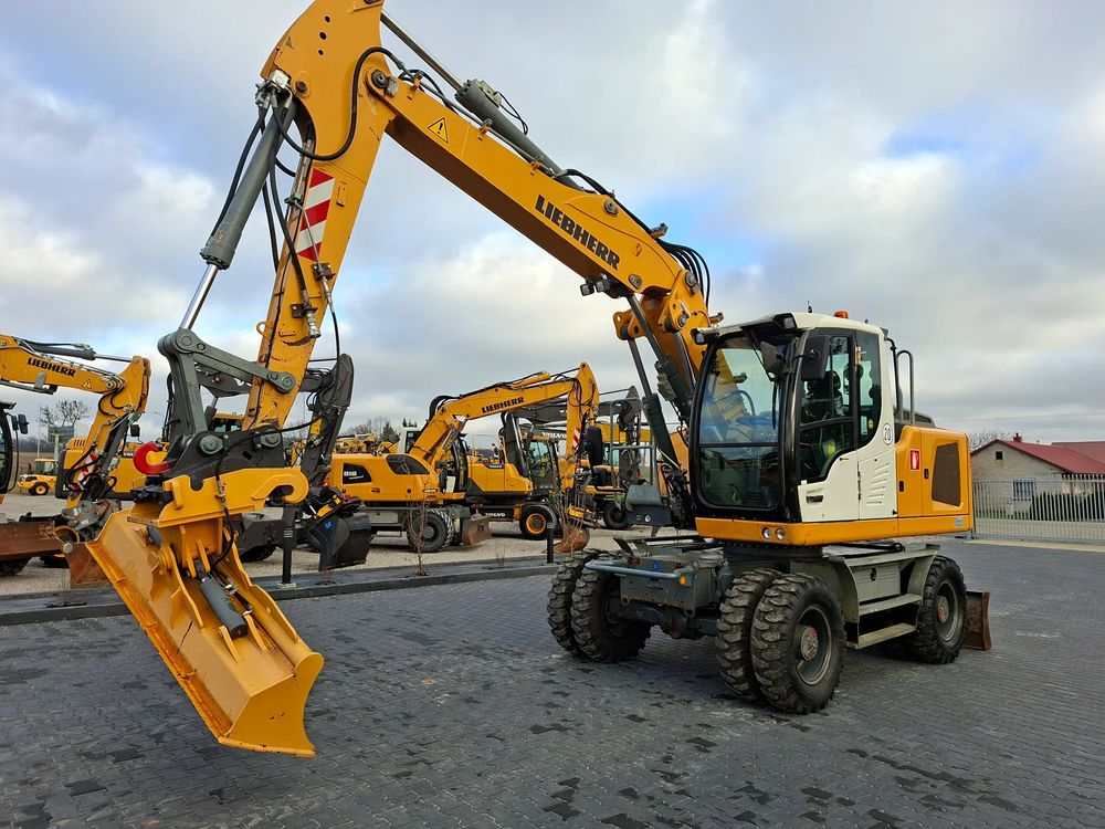 Liebherr A914 z niemiec 2014
