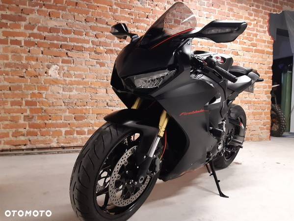 Honda CBR - 30