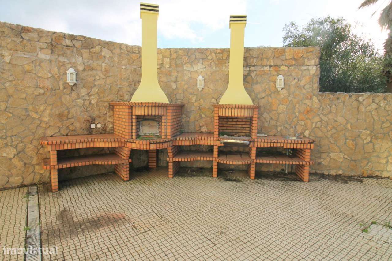 Vivenda de Luxo com Piscina Belas-11