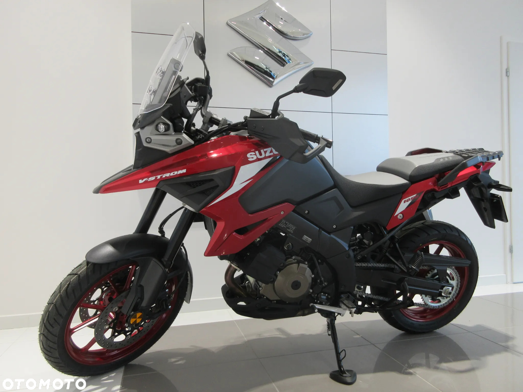 Suzuki V-STROM - 4