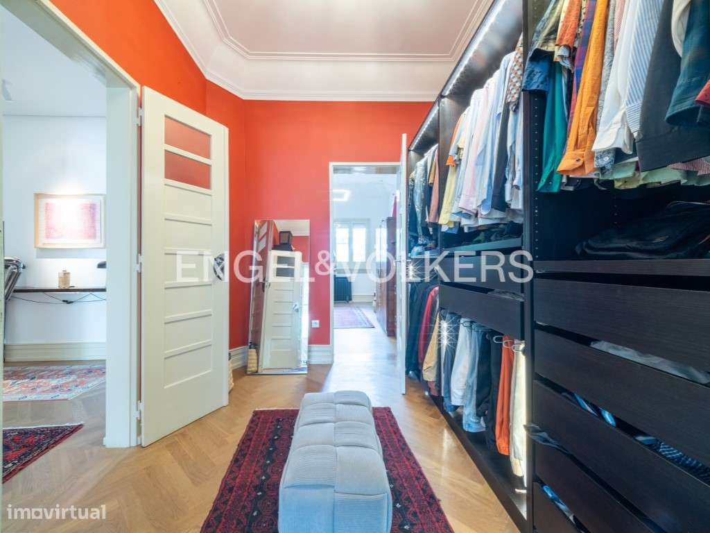 Apartamento T3+1 com Terraço Ajardinado na Avenida da Liberdade-23