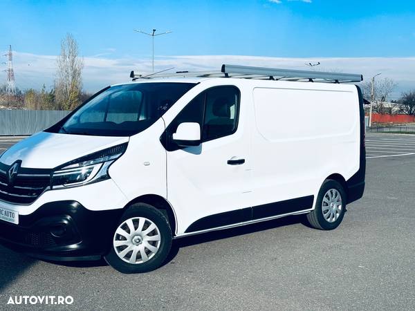 Renault Trafic - 1