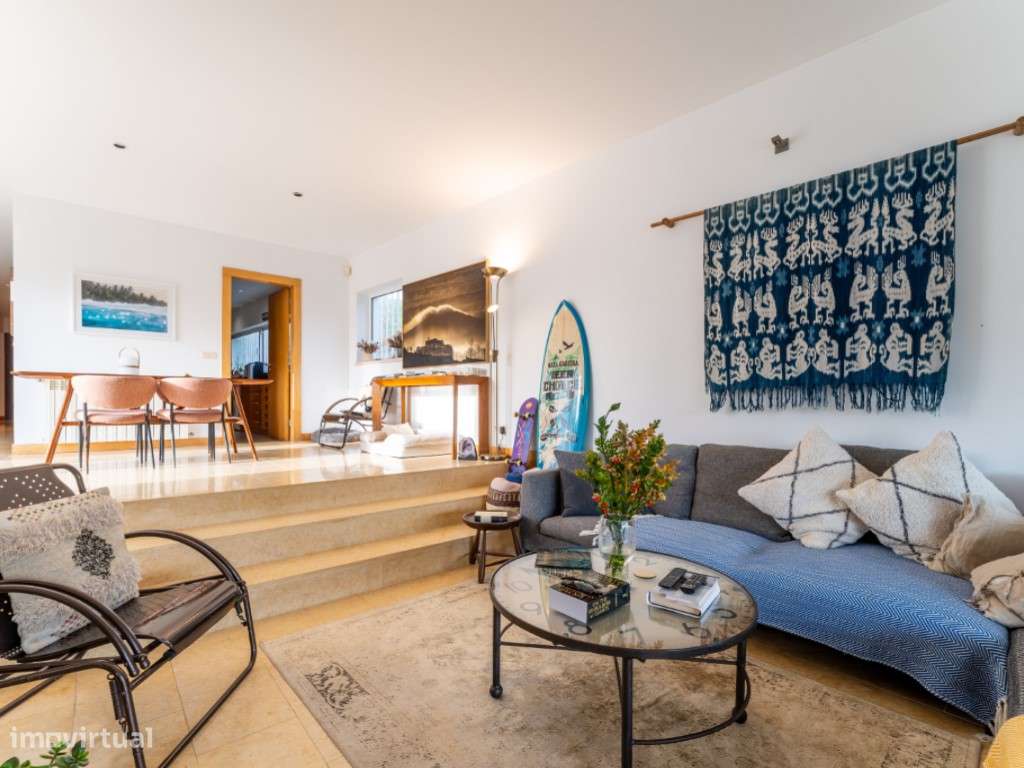 Fantástica moradia situada em Venda Nova- São Martinho do Porto-8