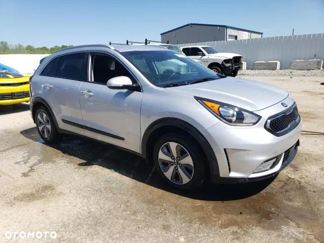 Kia Niro 1.6 GDI 2WD Edition 7 - 2