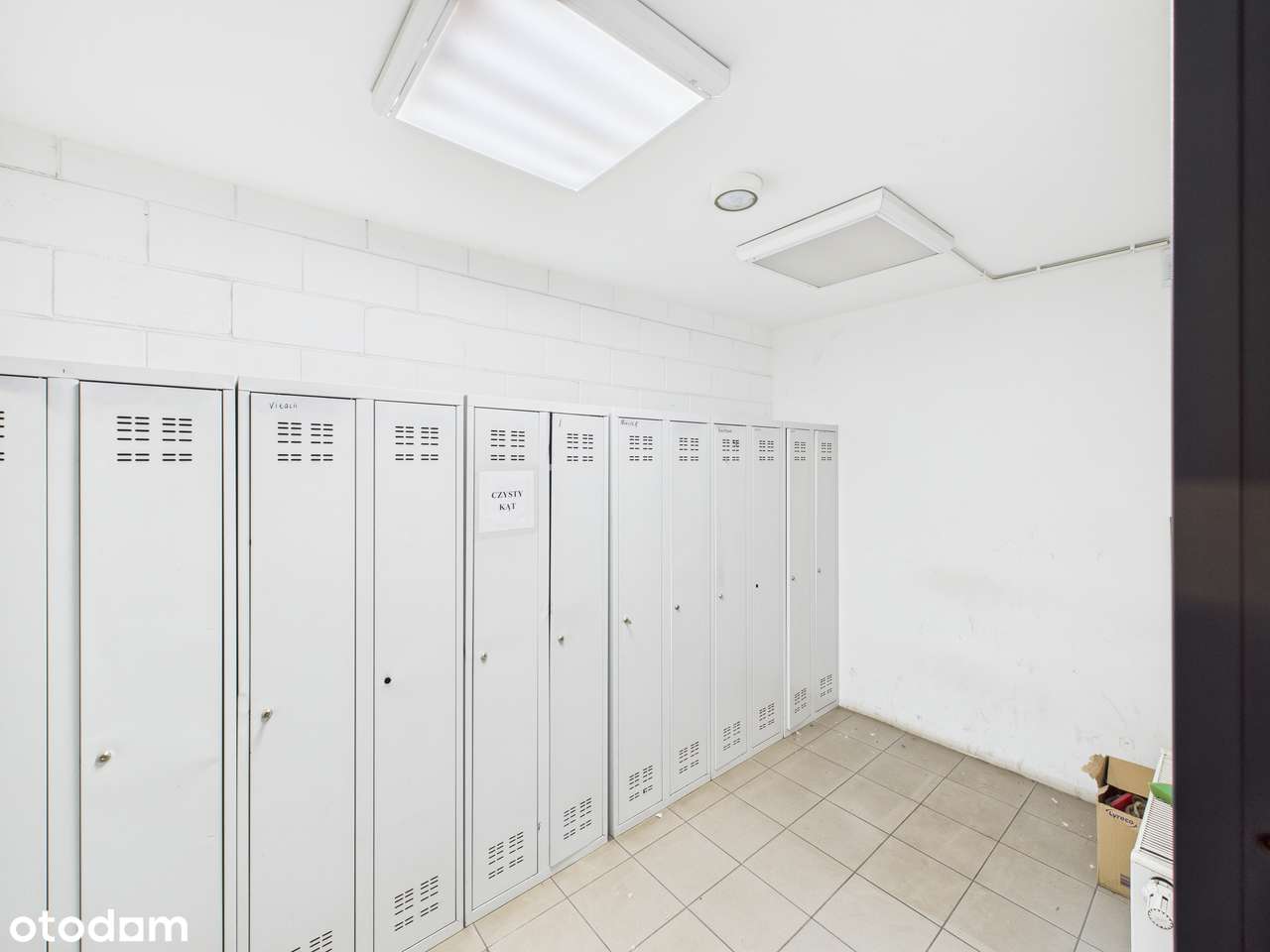 Dwie hale magazynowo - produkcyjne 26 km od Warszawy przy trasie 801-8