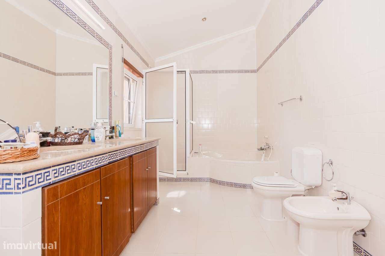 Moradia T4 - Parque Natural da Serra de Aire e Candeeiros-16