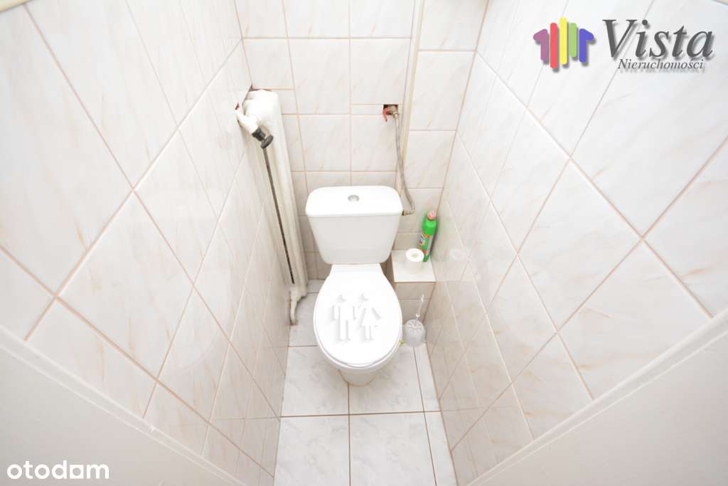 Bliźniak w spokojnym miejscu-10