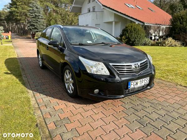 Toyota Avensis 2.0 D-4D Sol - 1