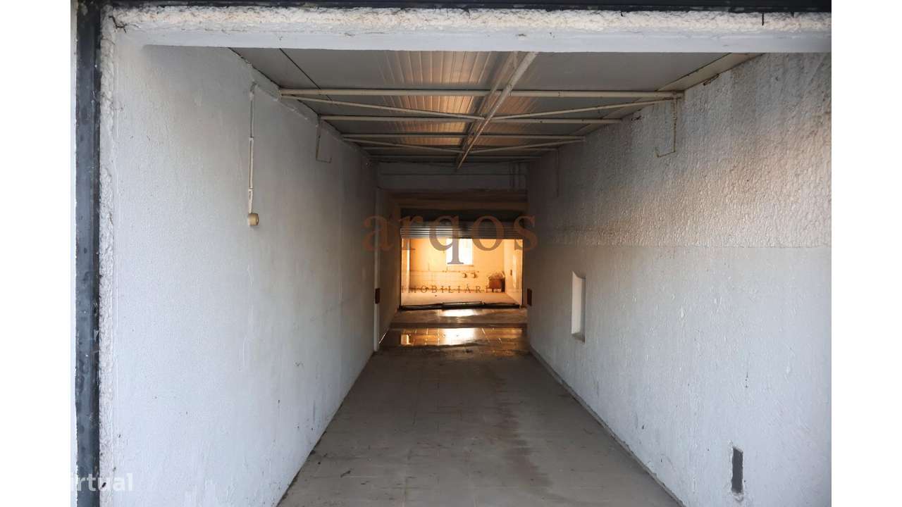 Moradia Isolada T4+1 em Lourosa-24