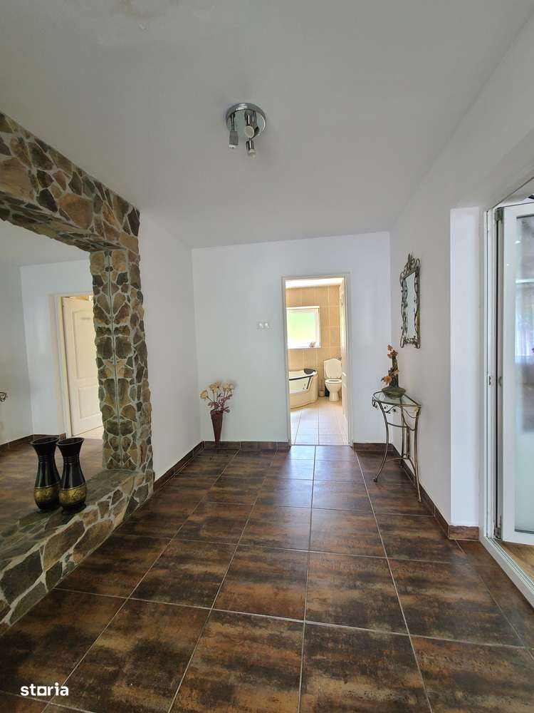 Vand casa superba Corunca - Imagine principală: 5/20