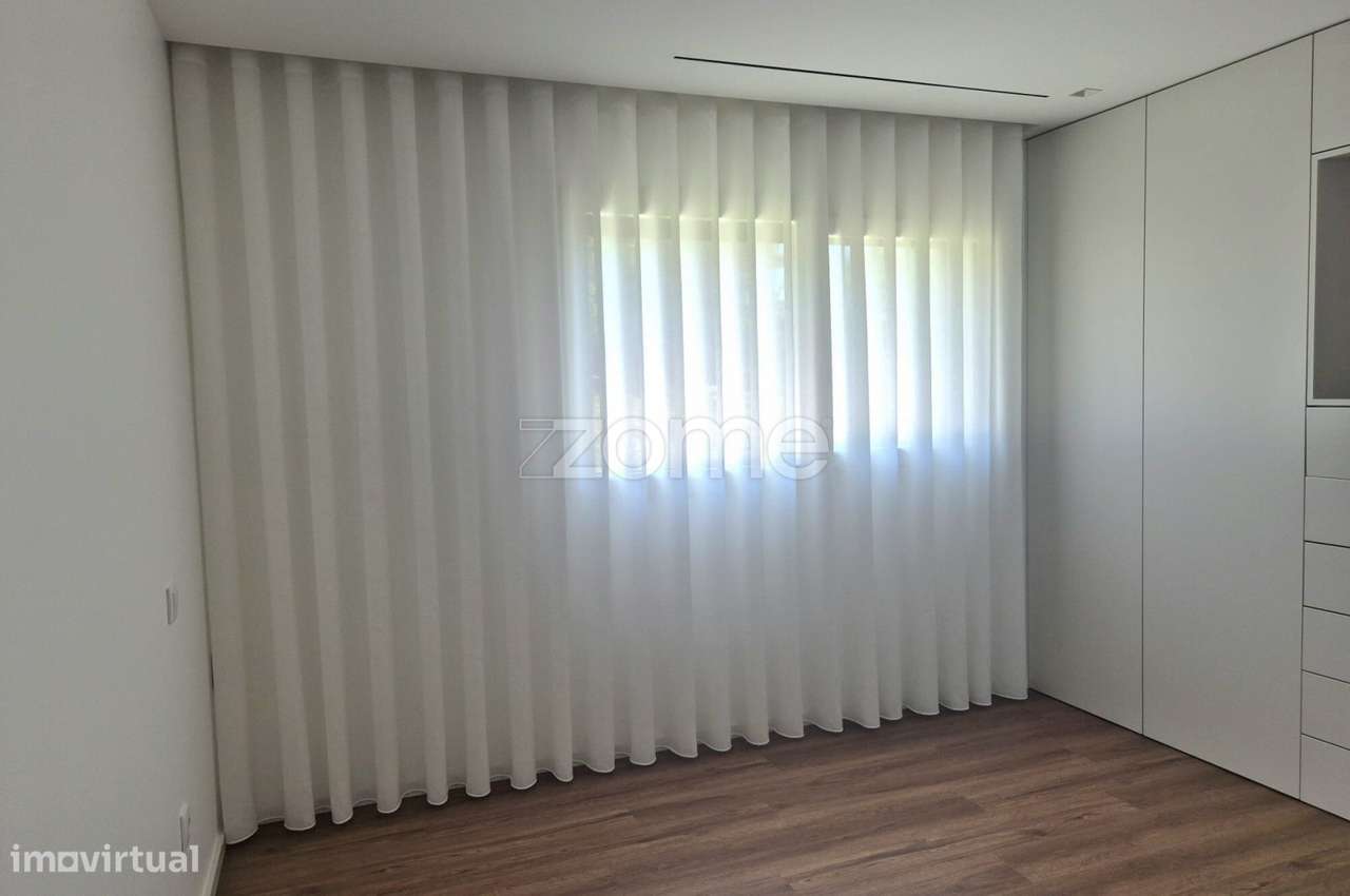 Moradia T3 Semi-Nova em Lanhas, Vila Verde-32