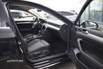 Volkswagen Passat 2.0 TDI DSG 4Motion R Executive - 39