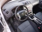 Ford Mondeo 2.0 Ambiente - 8