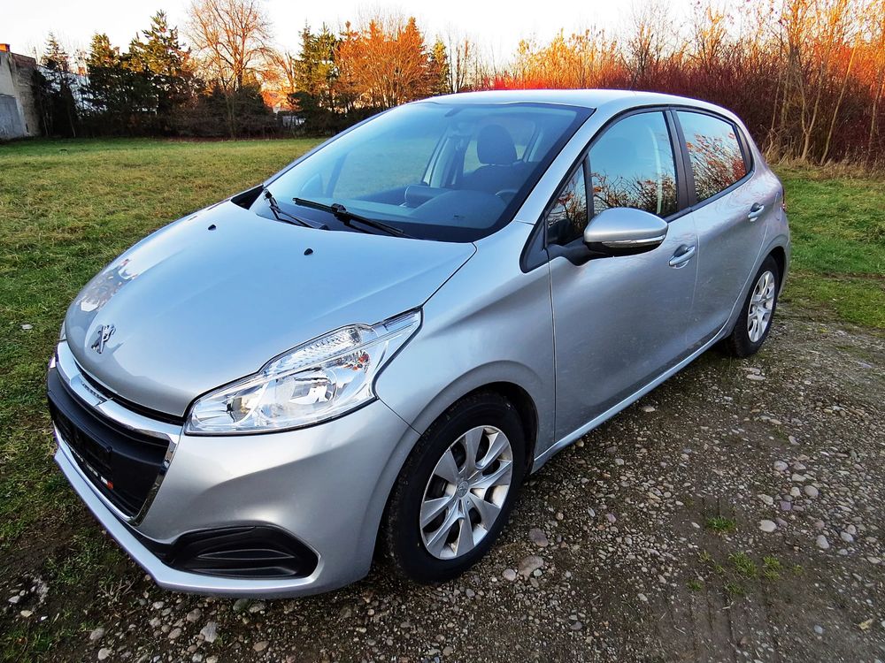 Peugeot 208 I 2017