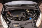 Ford Galaxy 2.2 TDCi Ghia - 33