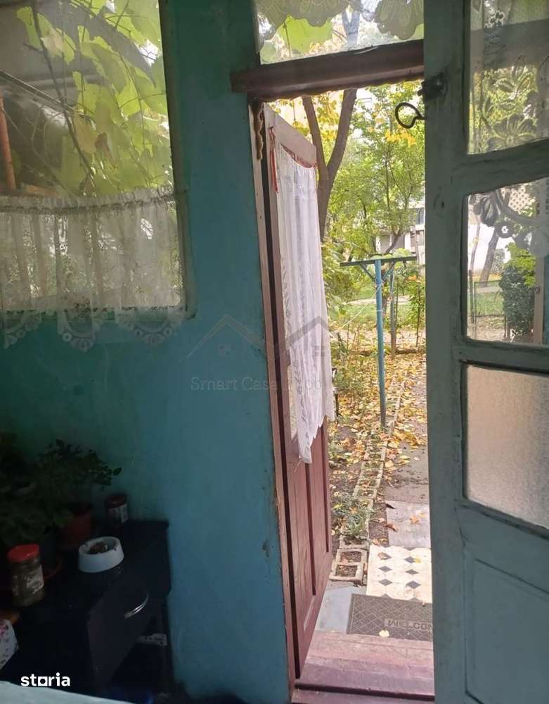 Garsoniera Nicolina G-uri - Imagine principală: 5/6