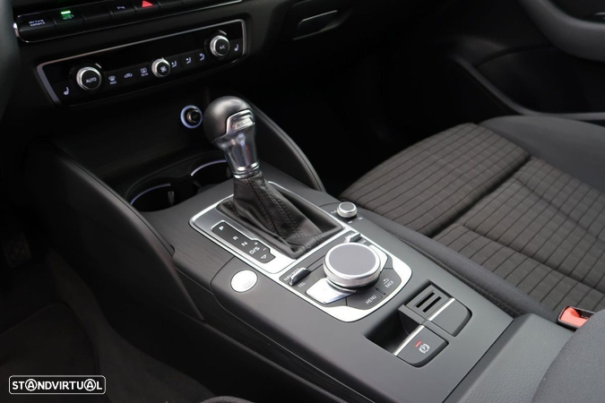 Audi A3 Sportback e-tron 1.4 TFSI Sport S tronic - 17