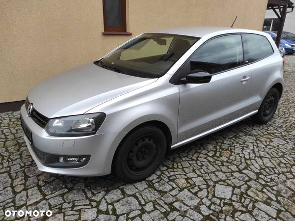 Volkswagen Polo - 2