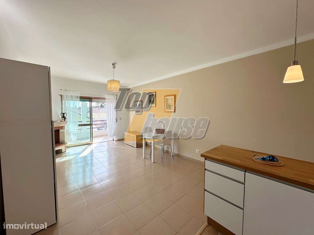 Apartamento T1 Duplex Santo António da Caparica - Grande imagem: 4/26