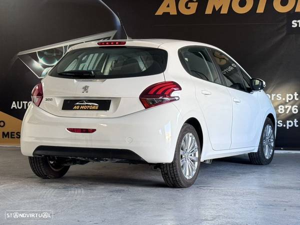 Peugeot 208 1.2 PureTech Allure - 3