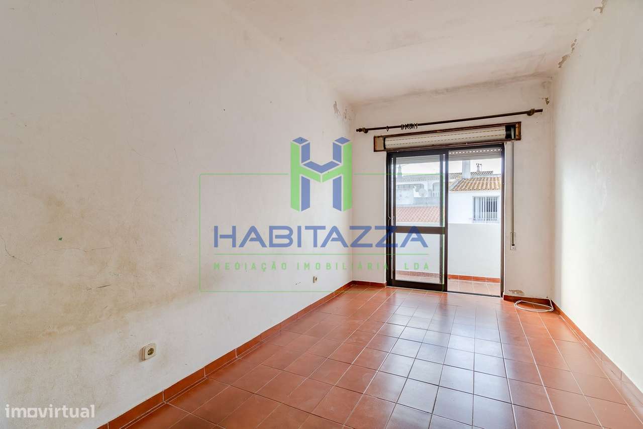 Moradia T3 com garagem e Vistas Desafogadas sobre o Campo, em Bensafri-29