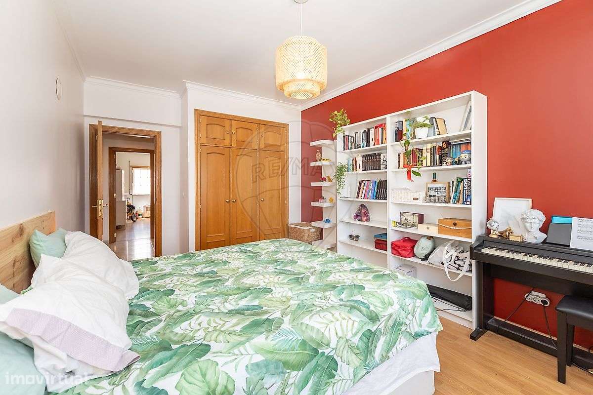 Apartamento T3 no Centro do Montijo-30