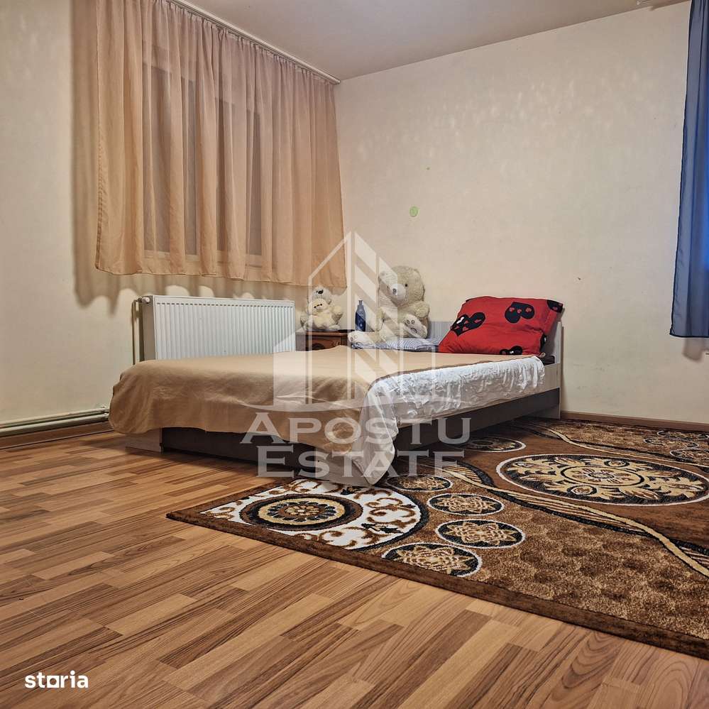 Casa Individuala in zona linistita in  Giarmata -Vii - Imagine principală: 4/13