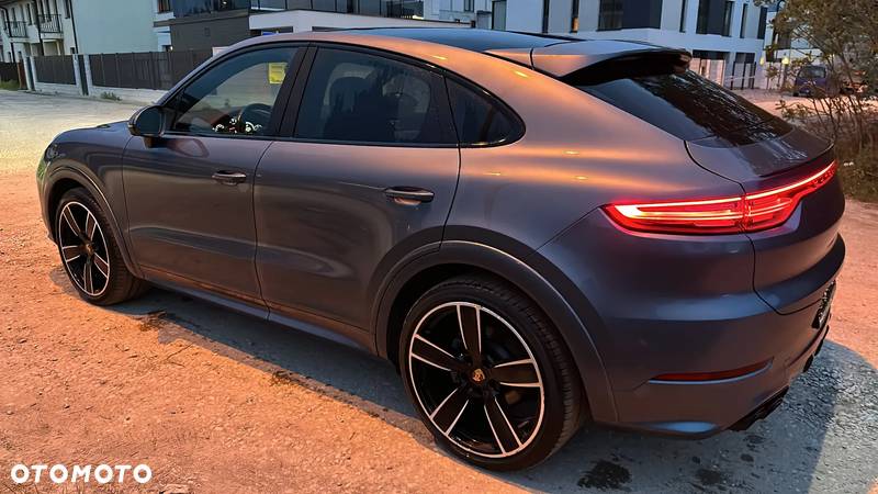 Porsche Cayenne Coupe S - 6